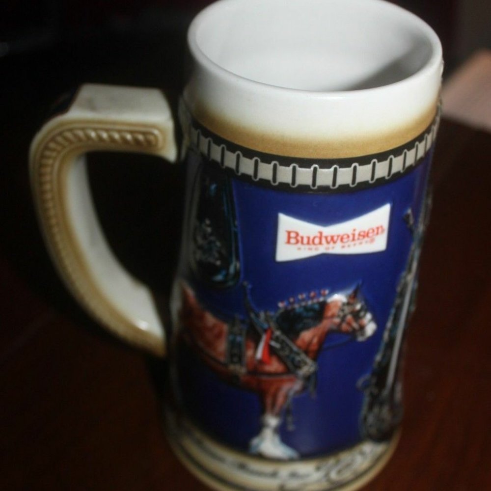 ANHEUSER BUSCH BUDWEISER 1987 HORSESHOE HARNESS BEER STEIN New
